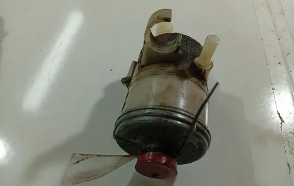 Honda FR-V Power steering fluid tank/reservoir 