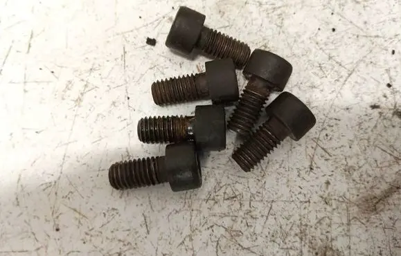 Audi 100 S4 C4 Nuts/bolts 