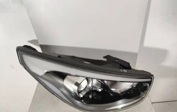 Hyundai ix35 Headlight/headlamp 921022SXXX 921022YXXX