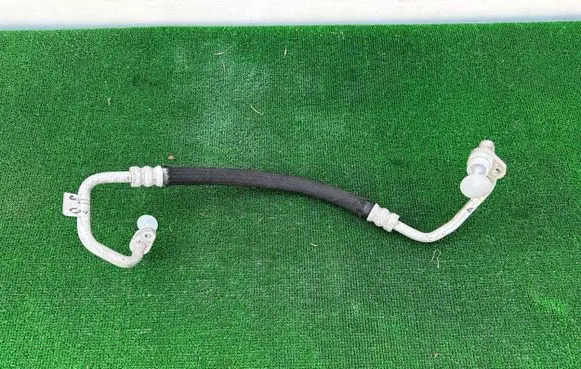 Renault Koleos II Air conditioning (A/C) pipe/hose 924903015R