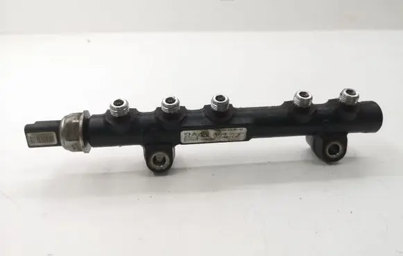 Ford C-MAX II Fuel main line pipe 9685297580