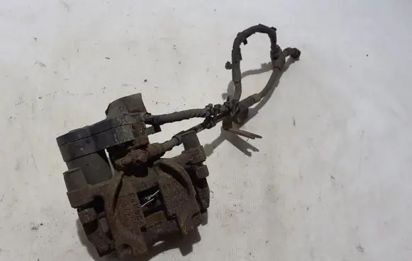 Ford S-MAX Rear brake caliper 2208756