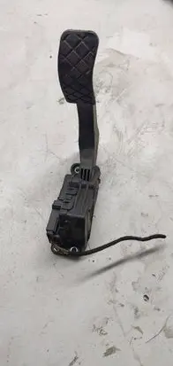 Audi A6 S6 C6 4F Accelerator throttle pedal 4f1723523B