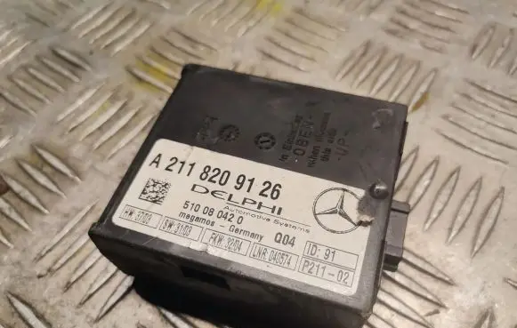 Mercedes-Benz E W211 Alarm control unit/module 2118209126