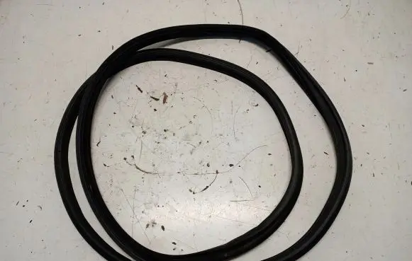 Hyundai i30 Trunk rubber seal (body) 
