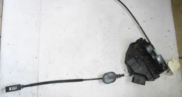 Ford Fiesta Front door lock 8A6AA21813AE