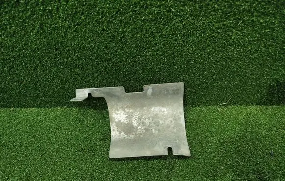 Other engine bay part