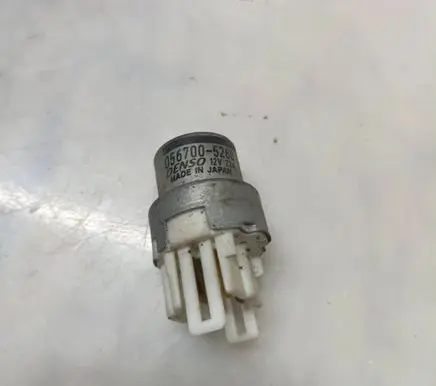 Subaru Forester SF Other relay 0567005260