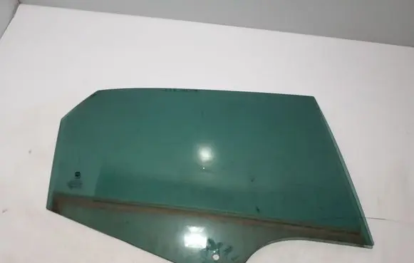 Fiat 500L Rear door window glass 51890216