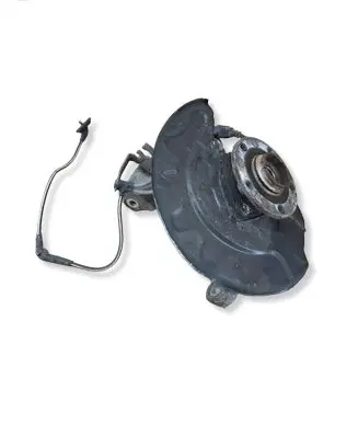 Skoda Superb B8 (3V) Front wheel hub 5Q0407258A