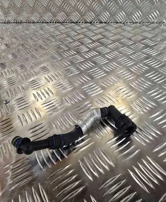 Audi A8 S8 D5 Fuel line/pipe/hose 059130298J
