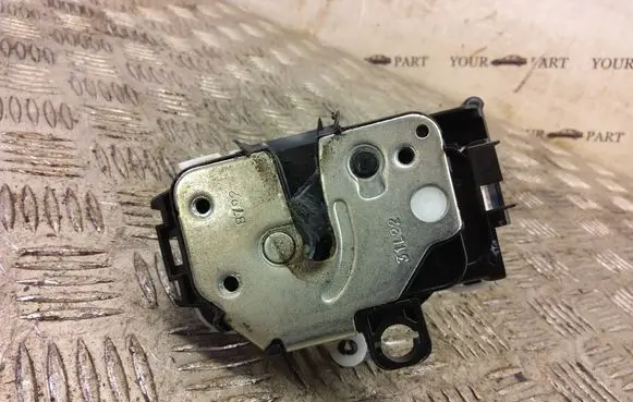 Fiat 500 Front door lock 52191864