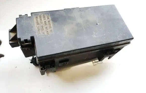 Jeep Grand Cherokee (WK) Fuse box set P56048399AG AXGS2077V1114