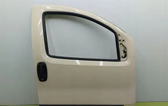 Fiat Fiorino Front door