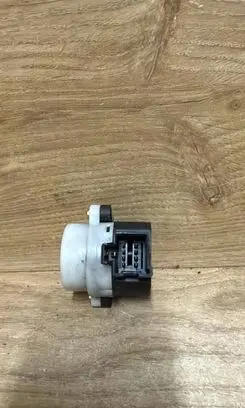 Volvo V70 Ignition lock contact 8645228