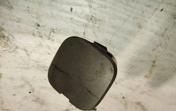 Renault Megane II Front tow hook cap/cover 8200115121