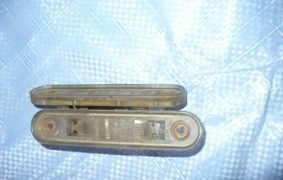 Mercedes-Benz E W124 Number plate light 1248200256