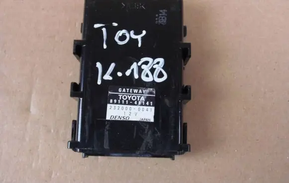 Lexus RX 450H Gateway control module 8911148141