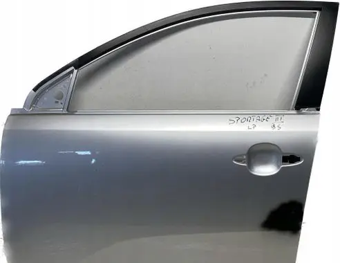 KIA Sportage Front door