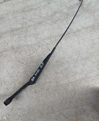 Audi 80 90 S2 B4 Front wiper blade arm 893955407D