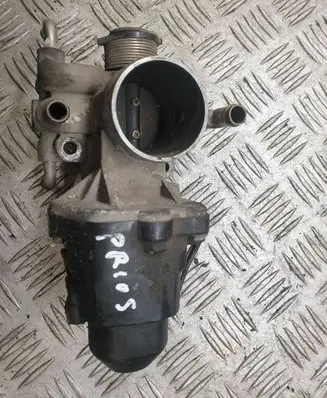 Toyota Prius (NHW20) Throttle valve 21020