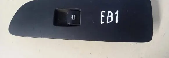 BMW 1 E81 E87 Electric window control switch 9163001