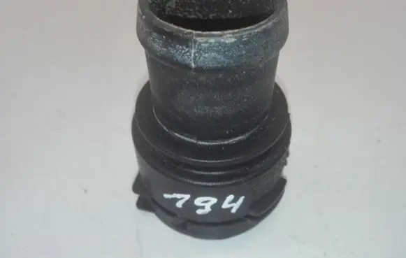 Audi TT TTS Mk2 Engine coolant pipe/hose 3B0122291C