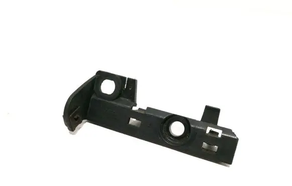 Fender mounting bracket