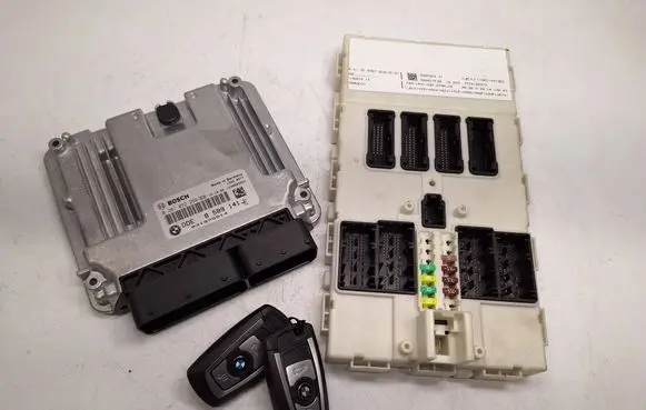 BMW 2 F22 F23 Engine ECU kit and lock set 8589141 0281032299 61359387263
