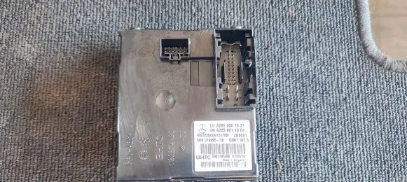 Mercedes-Benz C W205 Air conditioner control unit module A2059007521 A2059012004