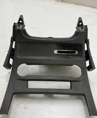 Renault Vel Satis Centre console side trim front 8200044867 8200065270