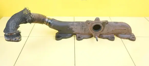 Opel Insignia A Exhaust manifold 55569995 B16DTH