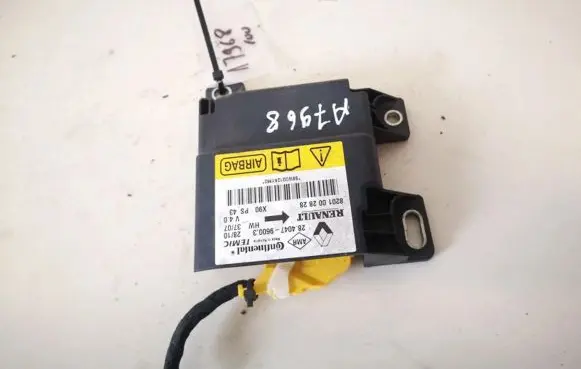 Dacia Sandero Airbag control unit/module 8201002828 28.4047-9600.3