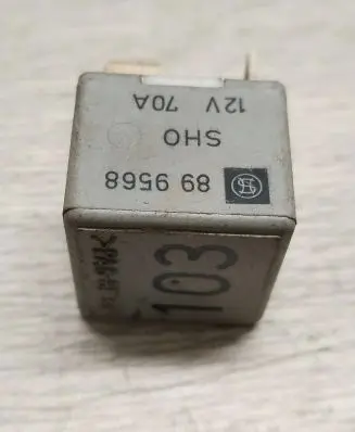 Volkswagen Golf III Other relay 357911253