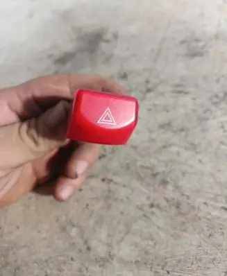 Nissan Micra Hazard light switch ND5S 06019
