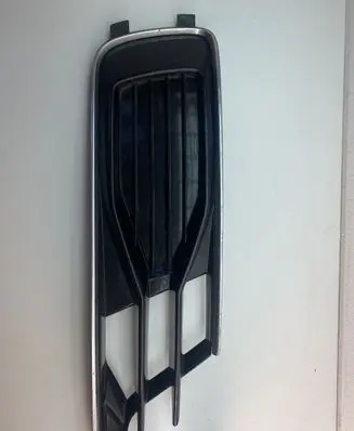Audi A6 C7 Front grill 4G0807682AD