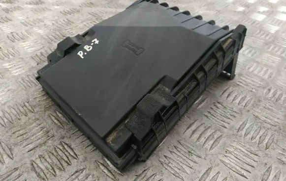 Fuse box cover