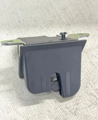 Seat Ibiza V (KJ) Tailgate/trunk/boot lock/catch/latch 6F0827505B