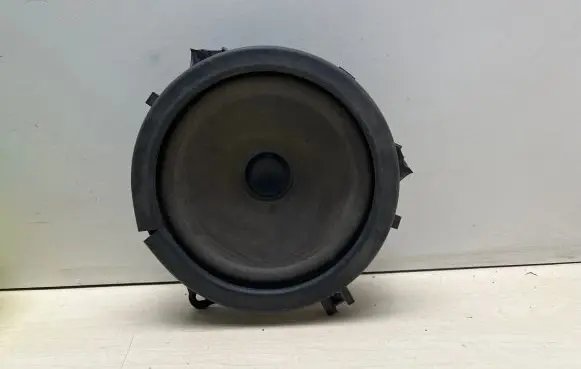 Volvo S80 Front door speaker 9472003 99W47 10096