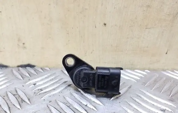 Hyundai i40 Camshaft position sensor 393002A000