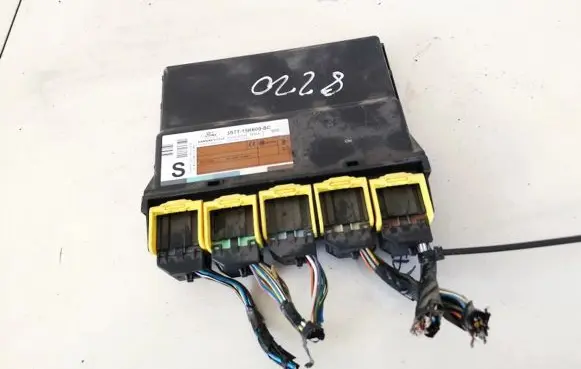 Ford Mondeo Mk III Comfort/convenience module 3s7t15k600sc 3s7t-15k600-sc