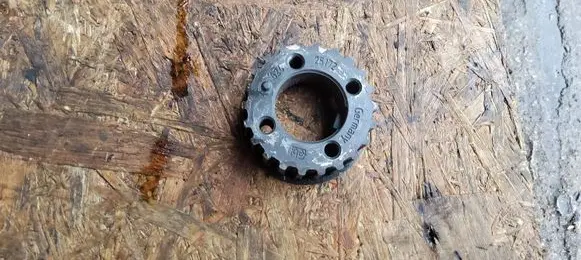 Volkswagen Transporter - Caravelle T4 Crankshaft gear 62425172