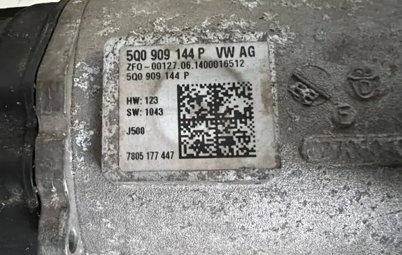 Volkswagen Golf VII Electric power steering pump 5Q0909144P 5Q1423051AD
