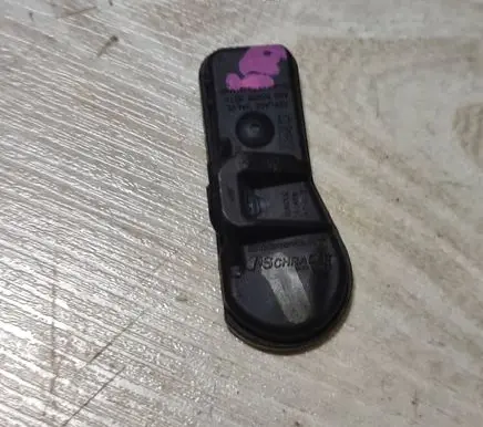 Hyundai i20 (GB IB) Tire pressure sensor 433MHZ WRXHHP4 2546AHHP4