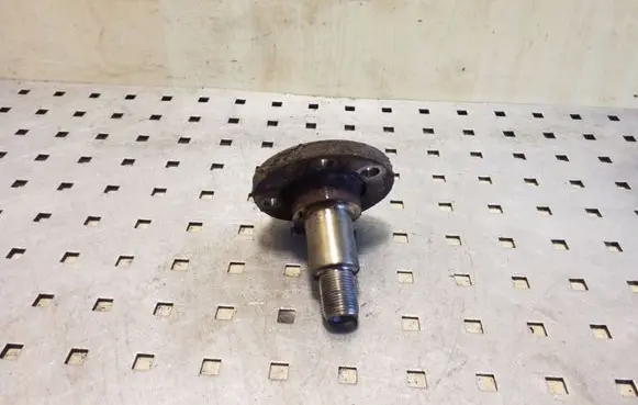 Skoda Fabia Mk2 (5J) Stub axle 