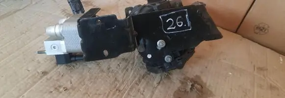 Opel Corsa F Vacuum pump 9803504280