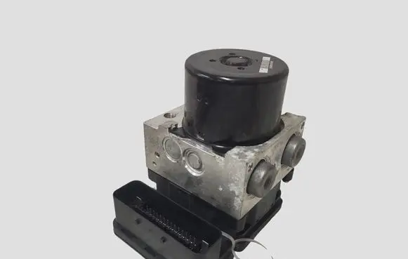 Volvo V70 ABS Pump 30681619 8G9N2C405AC