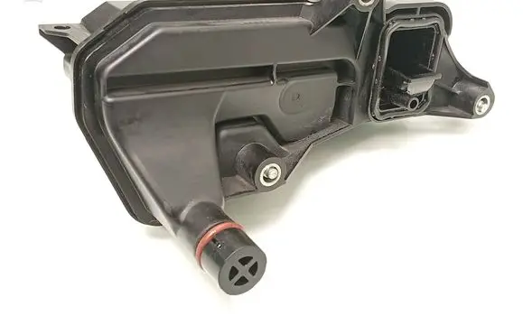 Ford Fiesta Oil breather separator HX7G6C757BA