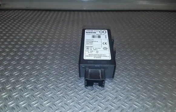 Nissan X-Trail T30 Door central lock control unit/module 28596CC0 5WK46473B