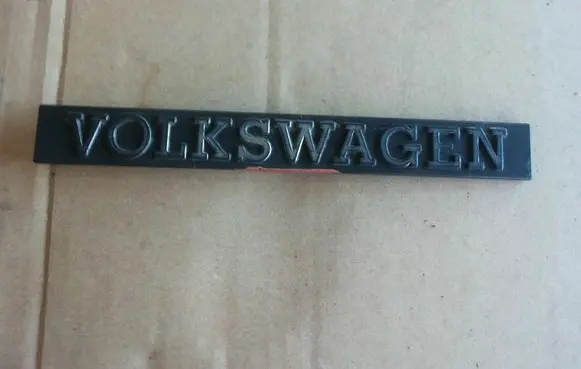 Volkswagen Jetta I Manufacturers badge/model letters 171853685A